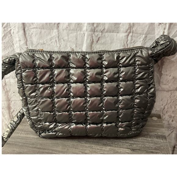 Jen & Co. / Jacqueline Silver Gray Quilted Satchel Shoulder Bag - Picture 6 of 8